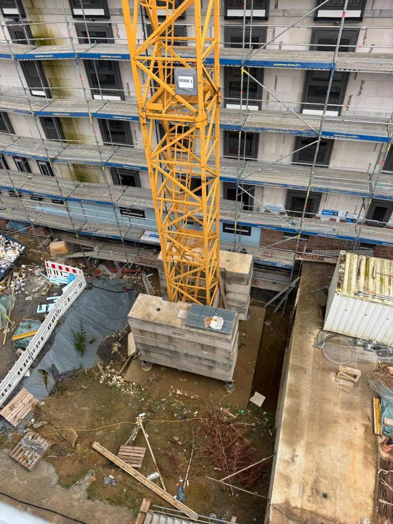 Liebherr 140EC-H6 Litronic No. 42249