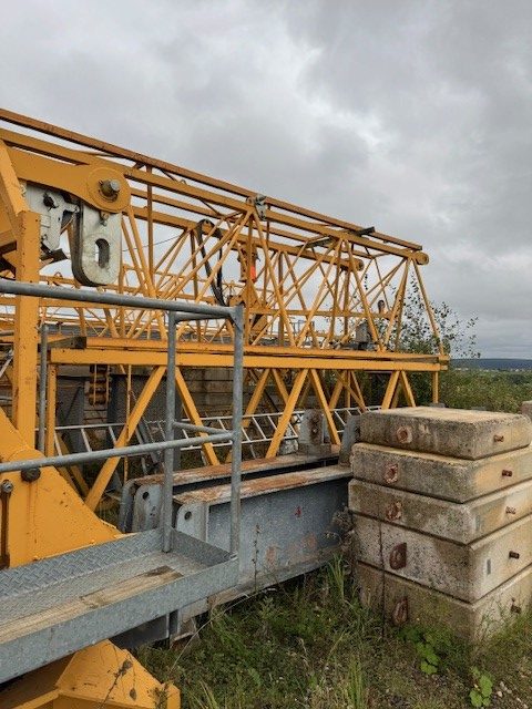 Liebherr towercrane 90EC-B No. 84752